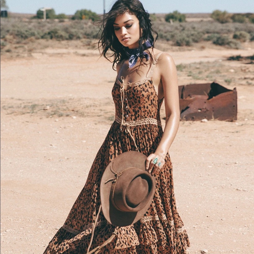 Saphari sundress, unicorn tears drop.